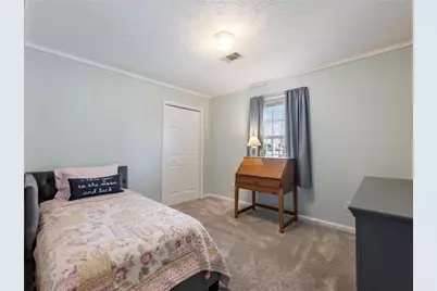 1090 Steeple Run, Lawrenceville, GA 30043 - Photo 9