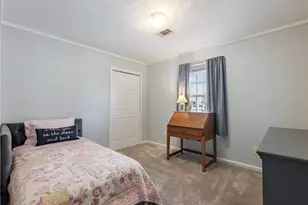 1090 Steeple Run, Lawrenceville, GA 30043 - Photo 9