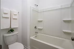 1740 Wellston Dr, Lawrenceville, GA 30043 - Photo 15