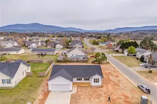 22 Lyndsey Dr, Chatsworth, GA 30705 - Photo 9