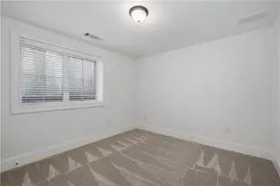 865 Perennial Dr, Atlanta, GA 30328 - Photo 21