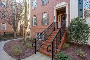 865 Perennial Dr, Atlanta, GA 30328 - Photo 3