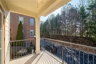 865 Perennial Dr, Atlanta, GA 30328 - Photo 13