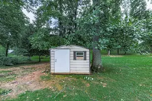 10381 E Cherokee Dr, Canton, GA 30115 - Photo 29