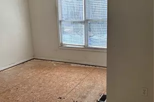 209 Tennis Ct Ln NW, Kennesaw, GA 30144 - Photo 17