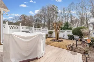 812 Cambron Cmns Trce, Suwanee, GA 30024 - Photo 29