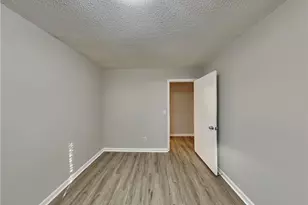 5022 Hawthorne Ct, Smyrna, GA 30080 - Photo 9