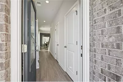 358 Lanier Circle, Woodstock, GA 30189 - Photo 3