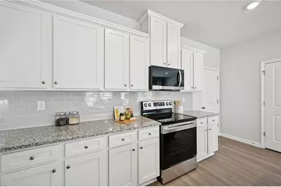 336 Lanier Circle, Woodstock, GA 30189 - Photo 13