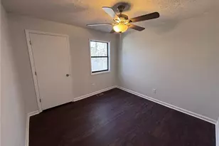 4017 Joshua Ln, Douglasville, GA 30135 - Photo 5