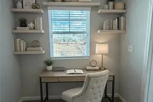 370 Lanier Cir, Woodstock, GA 30189 - Photo 5