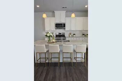 370 Lanier Circle, Woodstock, GA 30189 - Photo 3