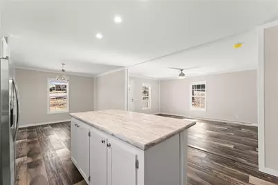 2410 Bolman Road, Gainesville, GA 30507 - Photo 11