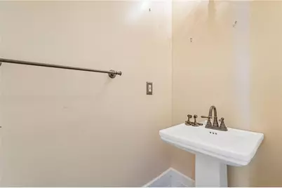 6914 Waters Edge Drive, Stone Mountain, GA 30087 - Photo 5