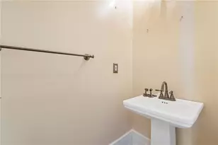 6914 Waters Edge Dr, Stone Mountain, GA 30087 - Photo 5