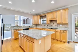 2819 Heritage Oaks Cir, Dacula, GA 30019 - Photo 3