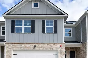 402 Lanier Cir, Woodstock, GA 30189 - Photo 1