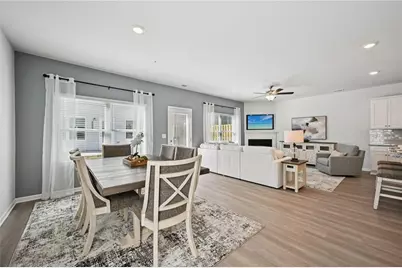 402 Lanier Circle, Woodstock, GA 30189 - Photo 5