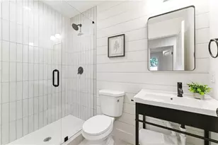 1903 Wildwood Dr, Decatur, GA 30032 - Photo 11