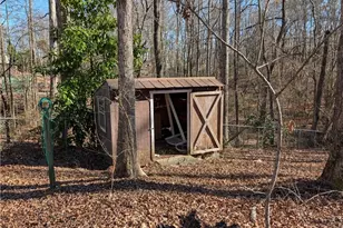 5995 N Bear Dr, Douglasville, GA 30135 - Photo 23