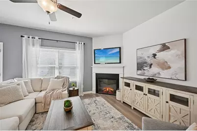 398 Lanier Circle, Woodstock, GA 30189 - Photo 3