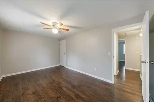 1960 Hamilton Pl SE, Marietta, GA 30067 - Photo 13