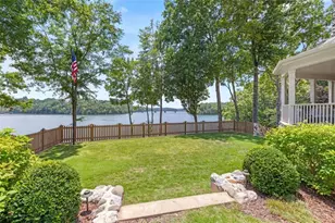 218 Lake Pointe Dr, Gainesville, GA 30506 - Photo 11