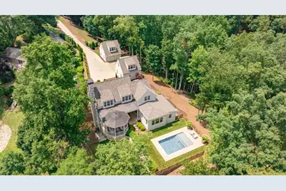 218 Lake Pointe Drive, Gainesville, GA 30506 - Photo 3