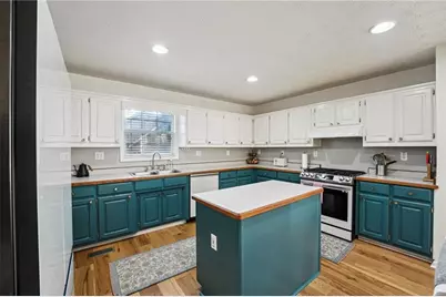 1620 Rushing River Way, Suwanee, GA 30024 - Photo 15