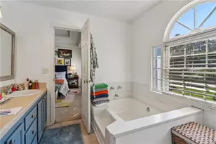 1598 Dillwood Ct, Lithonia, GA 30058 - Photo 19