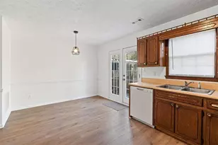 1684 Hunting Creek Dr SE, Conyers, GA 30013 - Photo 11