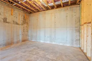 5683 Brendlynn Dr, Suwanee, GA 30024 - Photo 37