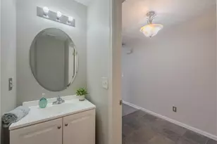 1987 Manhattan Pkwy, Decatur, GA 30035 - Photo 9