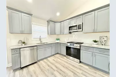 6012 Happy Trails Court, Lithonia, GA 30058 - Photo 9