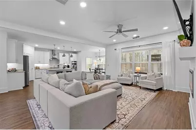 147 Wolf Creek Cove, Lagrange, GA 30240 - Photo 9