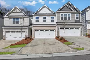 32 Trace Blf, Dawsonville, GA 30534 - Photo 1