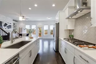 4160 Townsend Ln, Dunwoody, GA 30346 - Photo 9