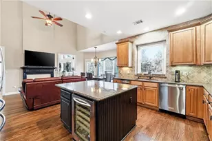 585 Tilbury Dr, Suwanee, GA 30024 - Photo 15