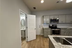 6412 Olmadison Pl, Atlanta, GA 30349 - Photo 5