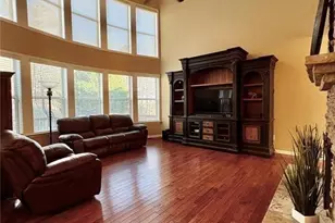 2390 Colchester Ct, Cumming, GA 30041 - Photo 5