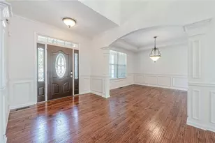2390 Colchester Ct, Cumming, GA 30041 - Photo 7