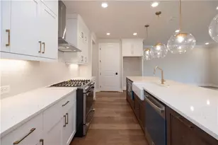 4708 Coleridge Ct, Peachtree Corners, GA 30092 - Photo 11