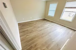 2090 Lily Valley Dr, Lawrenceville, GA 30045 - Photo 9