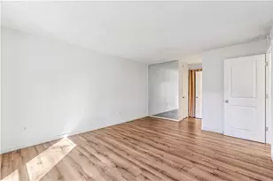 1503 Woodcliff Dr NE, Atlanta, GA 30350 - Photo 17