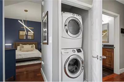 1080 Peachtree Street NE #2108, Atlanta, GA 30309 - Photo 15