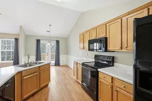 5055 Blue Goose Ct, Flowery Branch, GA 30542 - Photo 7