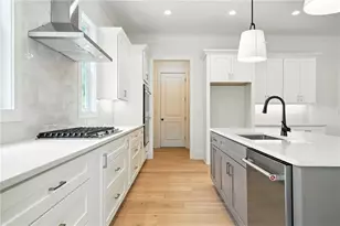 3917 Bellair Dr, Marietta, GA 30066 - Photo 5