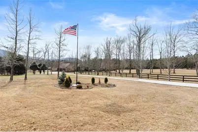 456 E Valley Road E, Rydal, GA 30171 - Photo 63