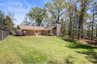 3851 Trickum Road NE, Marietta, GA 30066 - Photo 31