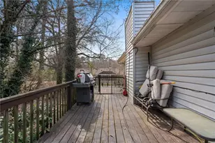 1384 Country Ln Way NE, Conyers, GA 30012 - Photo 35